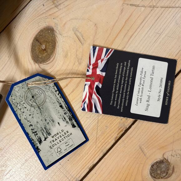 Hines of Oxford NWT Stag Red Buck Tapestry Velvet Feather Pillow Red Green 12x19 - Picture 3 of 6